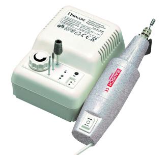 Manicure/pedicure set with right/left-handed function in box 